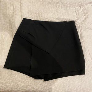 Zara Black Mini Skort Size S